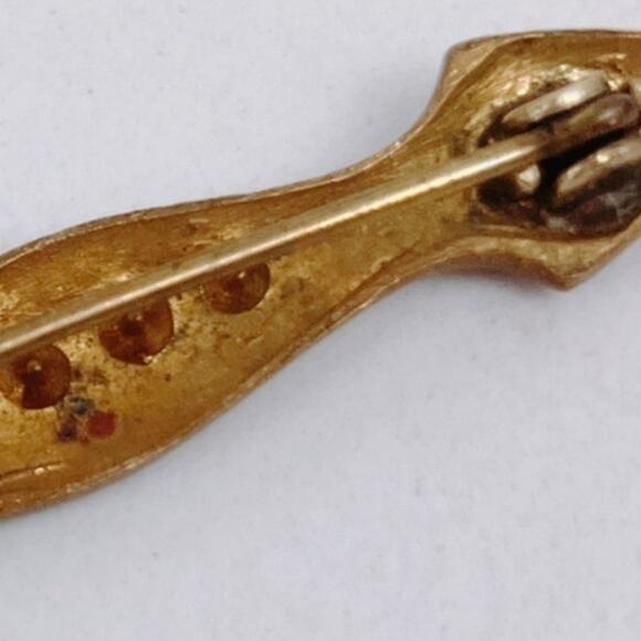 Vintage Gold Tone Bar Brooch Red Stones C Clasp Edwardian Victorian Revival - Picture 9 of 9